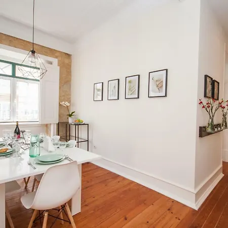 Apartment Bright And Cosy Lisbon