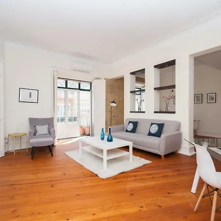 Apartment Bright And Cosy Lisbon